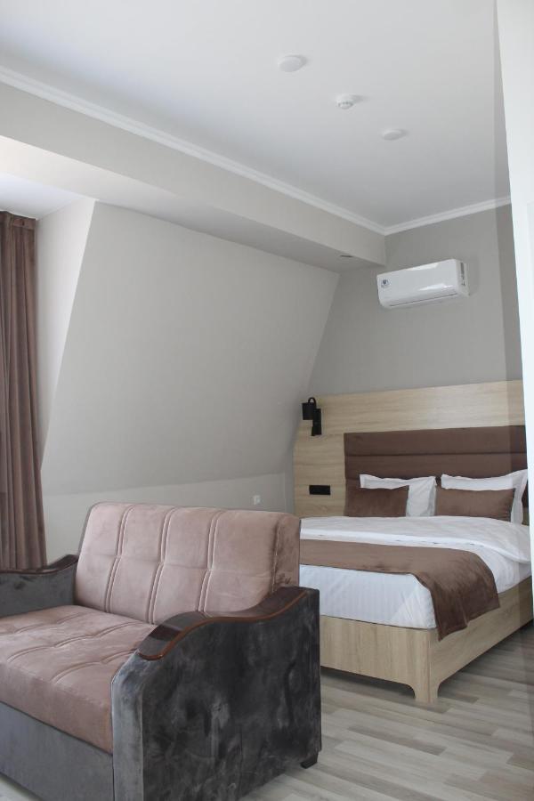 Hotel Shosh Modern Tachkent Extérieur photo